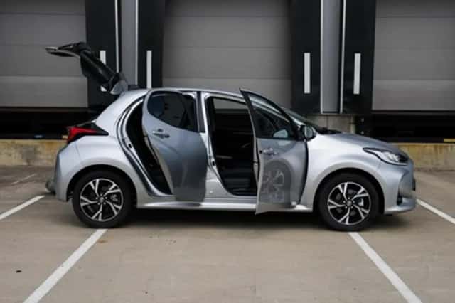Toyota Yaris (2025) thumbnail 32
