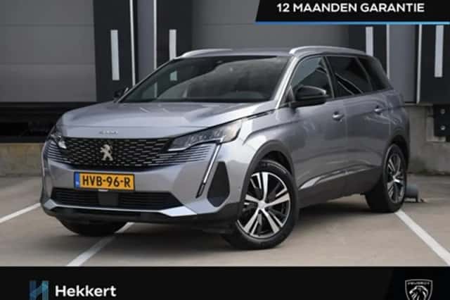 Peugeot 5008 (2024) thumbnail 1