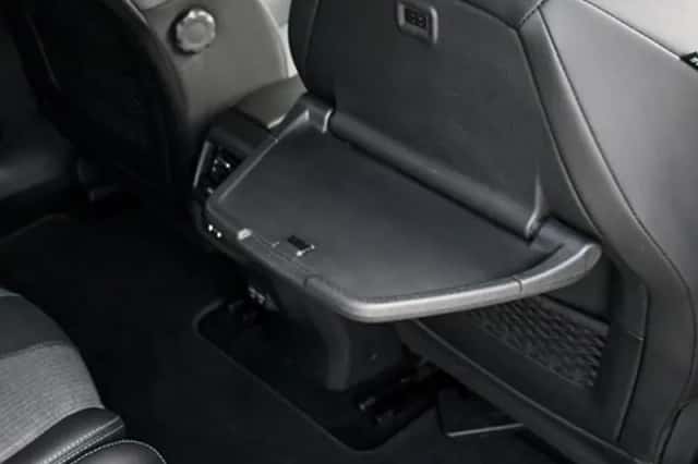Peugeot 5008 (2024) thumbnail 14