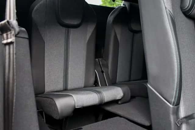 Peugeot 5008 (2024) thumbnail 15