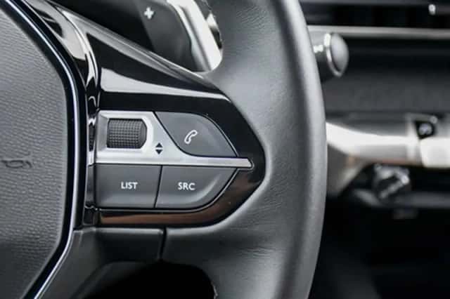 Peugeot 5008 (2024) thumbnail 30