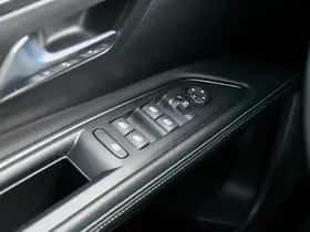 Peugeot 5008 (2024) thumbnail 35