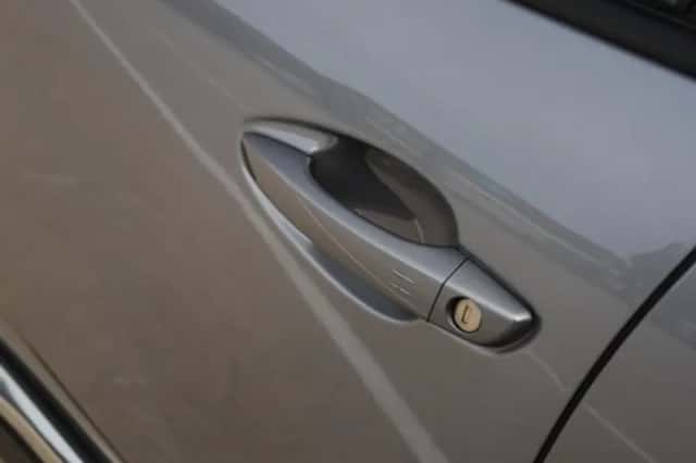 Peugeot 5008 (2024) thumbnail 36