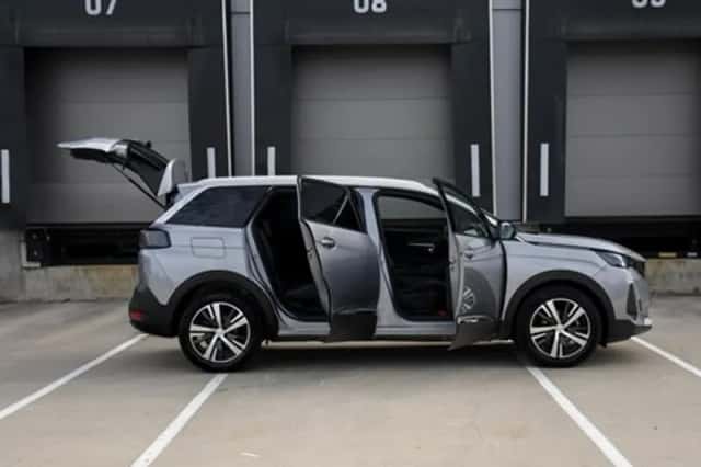 Peugeot 5008 (2024) thumbnail 37