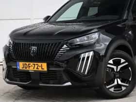 Peugeot 2008 (2024) thumbnail 2