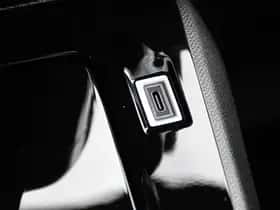Peugeot 2008 (2024) thumbnail 23
