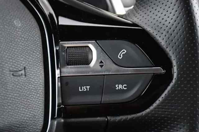 Peugeot 2008 (2024) thumbnail 27