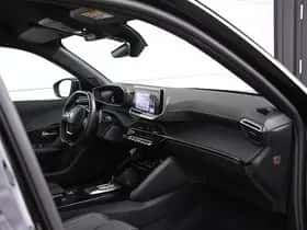 Peugeot 2008 (2024) thumbnail 9