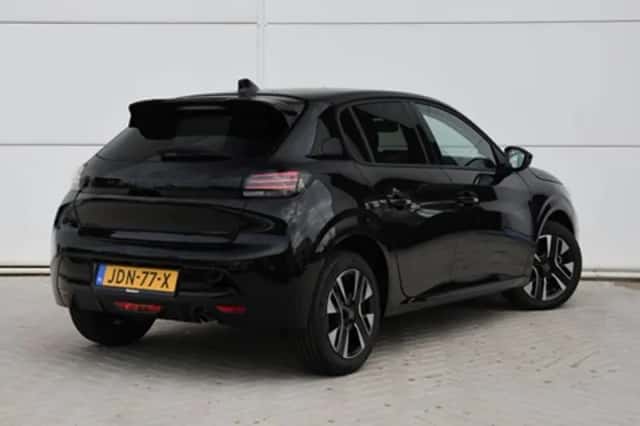 Peugeot 208 (2025) thumbnail 5