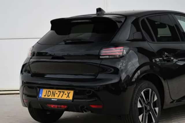 Peugeot 208 (2025) thumbnail 6