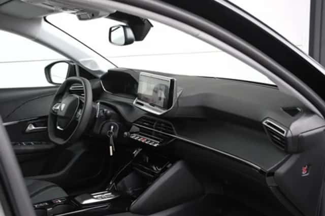 Peugeot 208 (2025) thumbnail 10