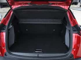 Peugeot 2008 (2024) thumbnail 12