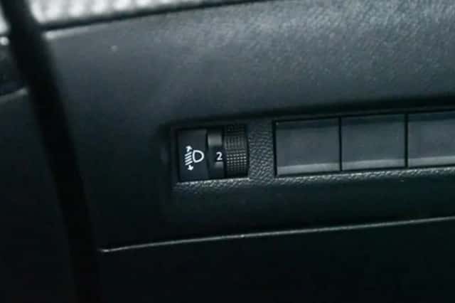 Peugeot 2008 (2024) thumbnail 29