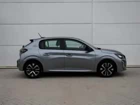 Peugeot 208 (2025) thumbnail 4