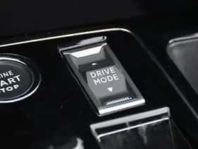 Peugeot 3008 (2023) thumbnail 25