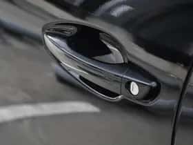 Peugeot 3008 (2023) thumbnail 33