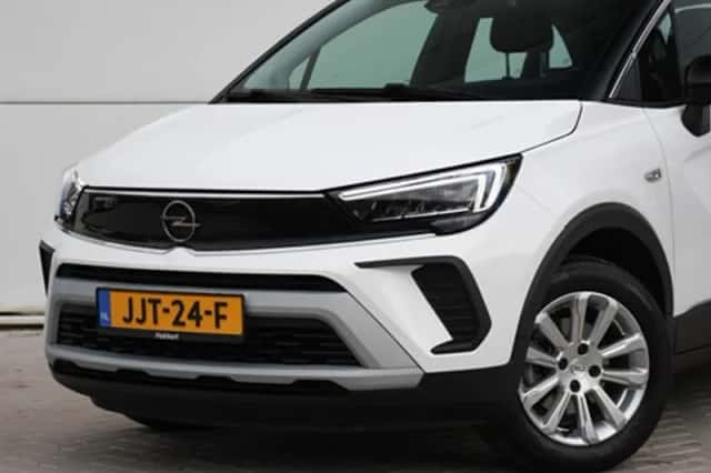 Opel Crossland (2022) thumbnail 2