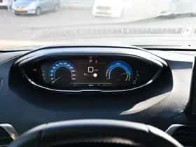 Peugeot 3008 (2024) thumbnail 16