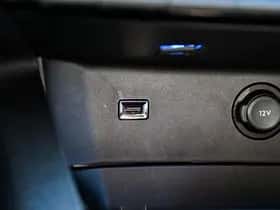 Peugeot 3008 (2024) thumbnail 25