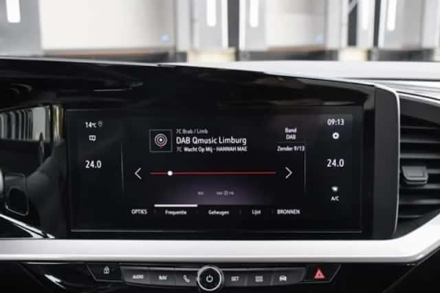 Opel Mokka (2024) thumbnail 17