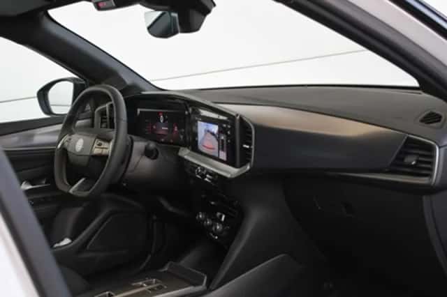 Opel Mokka (2025) thumbnail 10