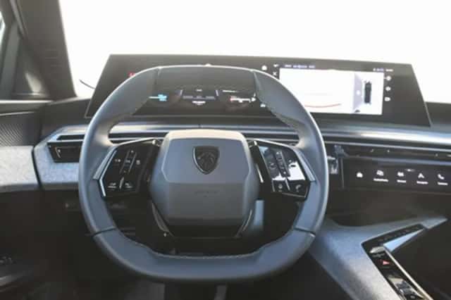 Peugeot 3008 (2025) thumbnail 15