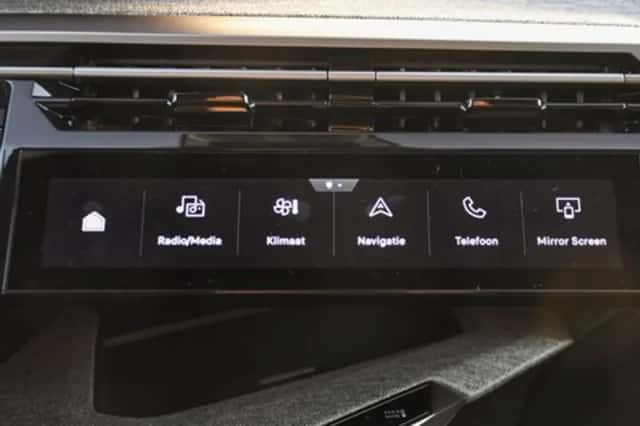 Peugeot 3008 (2025) thumbnail 21