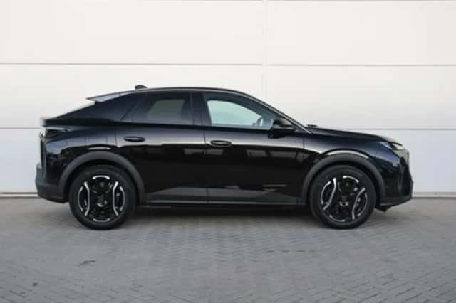 Peugeot 3008 (2025) thumbnail 4