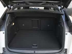 Peugeot 3008 (2023) thumbnail 13