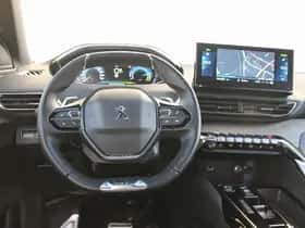 Peugeot 3008 (2023) thumbnail 16