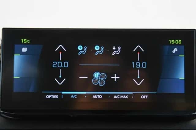 Peugeot 3008 (2023) thumbnail 20