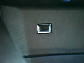 Peugeot 3008 (2023) thumbnail 25