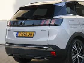 Peugeot 3008 (2023) thumbnail 6