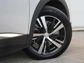Peugeot 3008 (2023) thumbnail 7