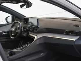Peugeot 3008 (2023) thumbnail 10