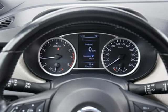 Nissan Micra (2018) thumbnail 14
