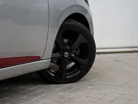 Nissan Micra (2018) thumbnail 7