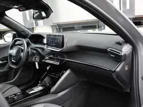 Peugeot 2008 (2025) thumbnail 9