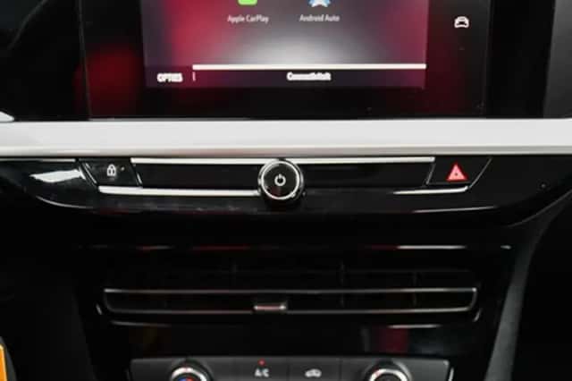 Opel Mokka (2022) thumbnail 19
