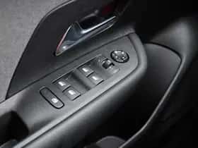 Opel Mokka (2022) thumbnail 27