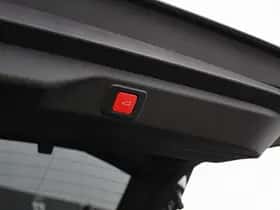 Peugeot 3008 (2024) thumbnail 14