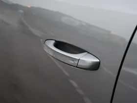 Peugeot 3008 (2024) thumbnail 35