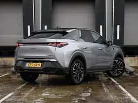Peugeot 3008 (2024) thumbnail 5