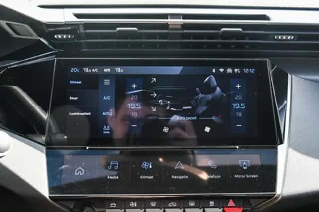 Peugeot 408 (2025) thumbnail 21