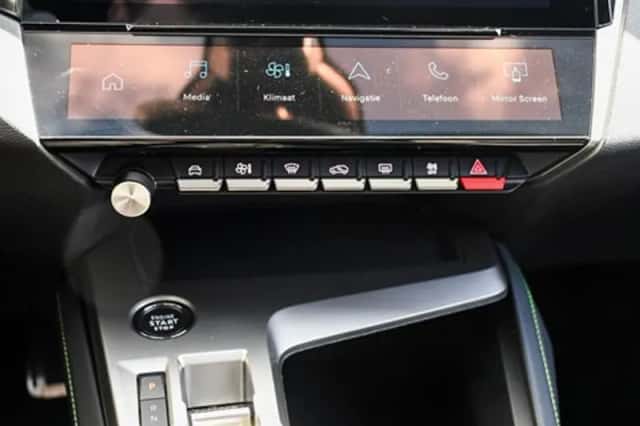 Peugeot 408 (2025) thumbnail 26