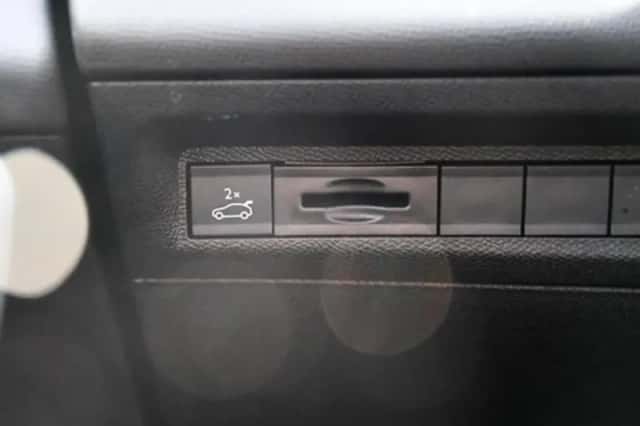 Peugeot 408 (2025) thumbnail 32