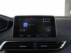Peugeot 3008 (2019) thumbnail 17