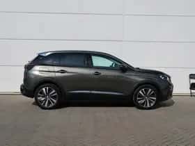 Peugeot 3008 (2019) thumbnail 4
