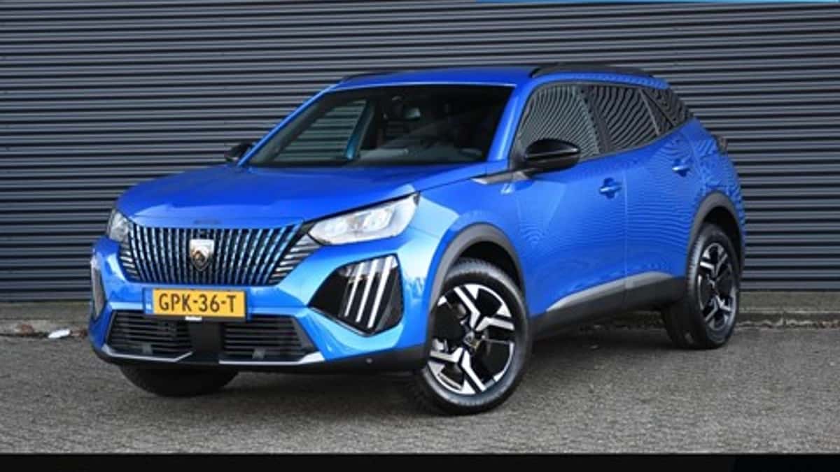 Peugeot 2008 (2024) — foto 1