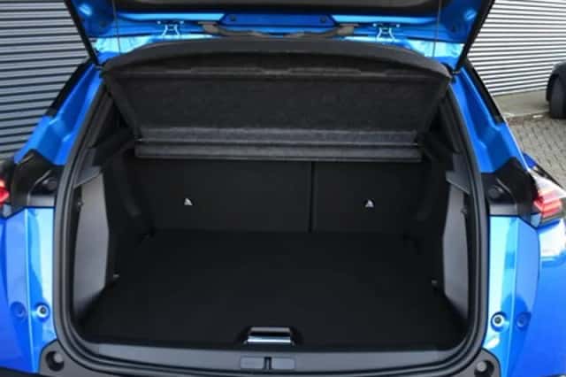 Peugeot 2008 (2024) thumbnail 12